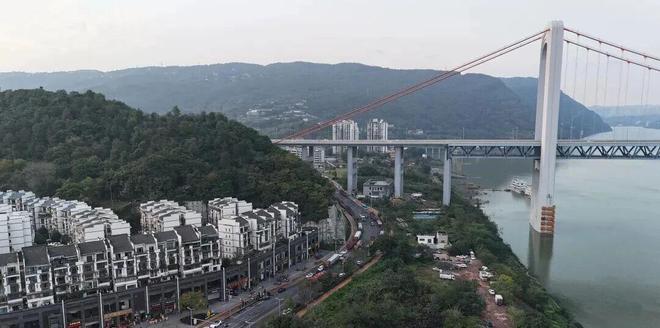 个江边小镇更有性价比！周末露营走起新葡京娱乐城不是海边去不起是南岸这(图2)