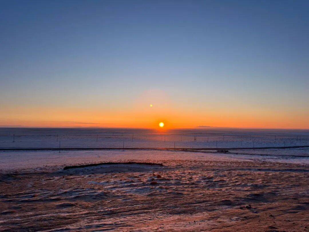 正式迎客 开启火山雪地观星露营会澳门新葡京网站锡林浩特火山里酒店(图4)